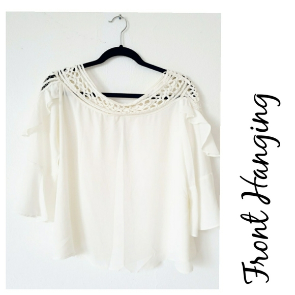 💥"Leonor" Crochet Off Shoulder Blouse - Picture 5 of 11